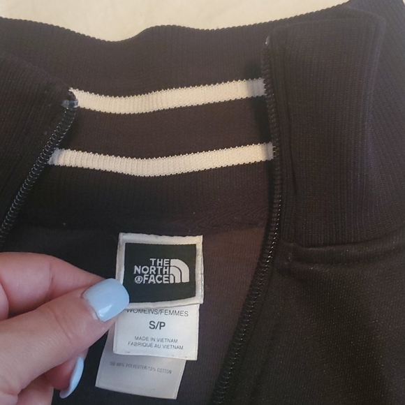 THE NORTH FACE womens jacket - Picture 5 of 6